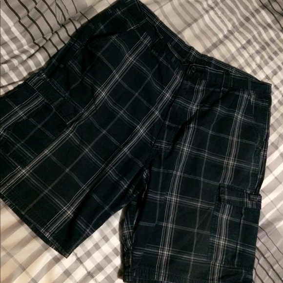 wrangler plaid shorts